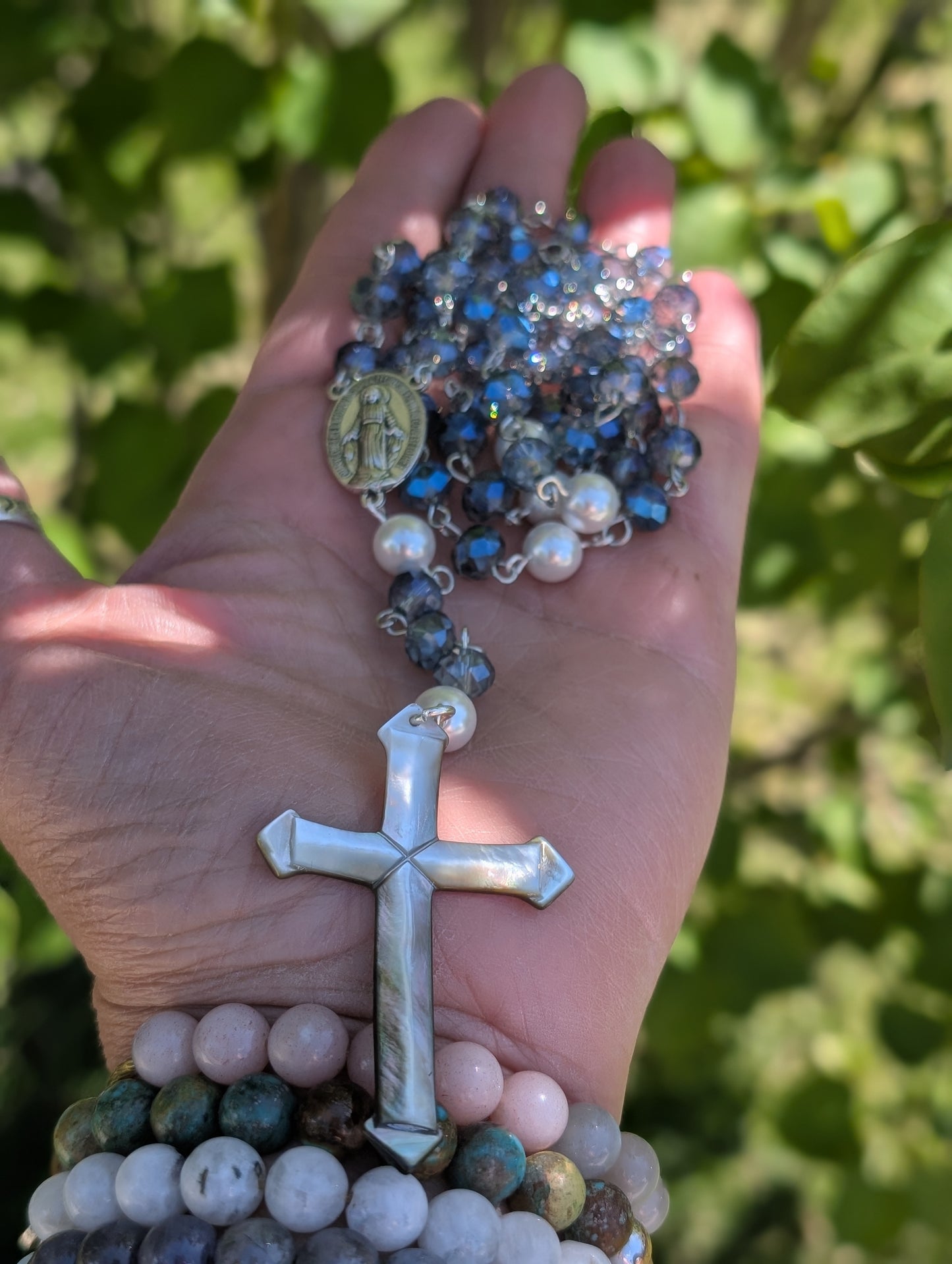 Rosary with Mother of Pearl ✨💙🤍✨