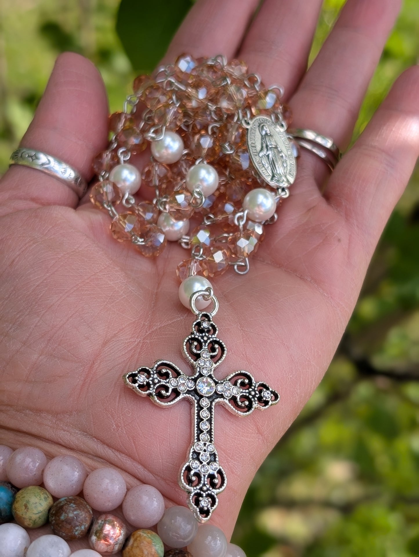 Rosary with Mother of Pearl ✨🤍✨