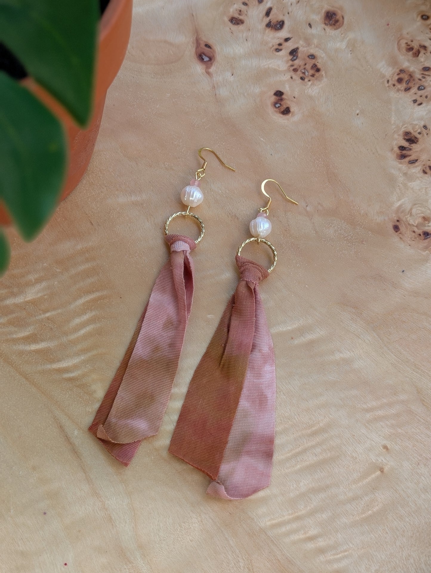 *GOLD* Rosewood Tie Dye Earrings 🤍🩷🤎