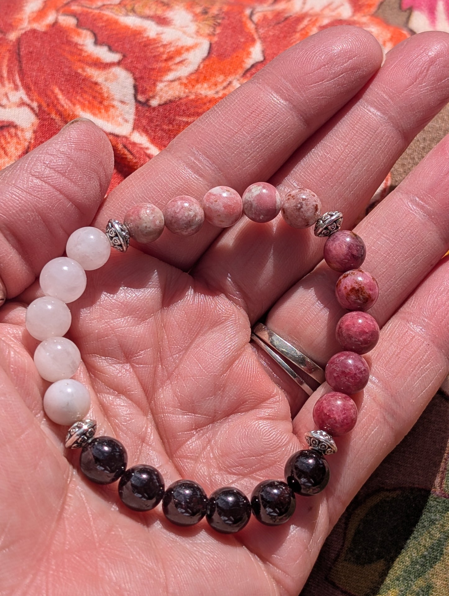 Rose Quartz,Thulite, Garnet Bracelet 🩷🩷🩷