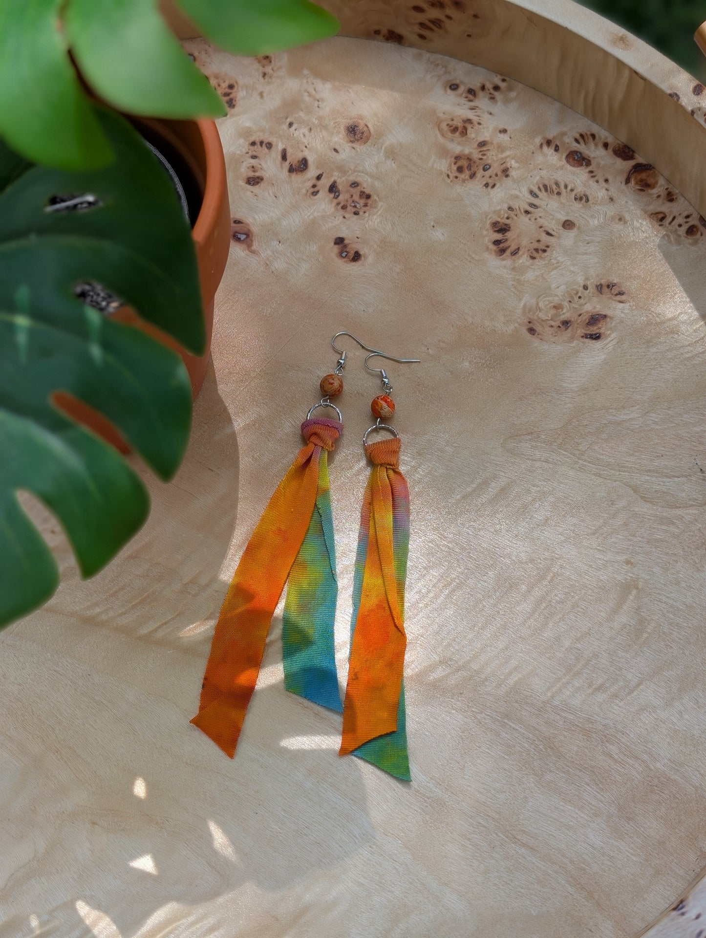 *SILVER* Citrus Glow Tie Dye Earrings π§‘πππ