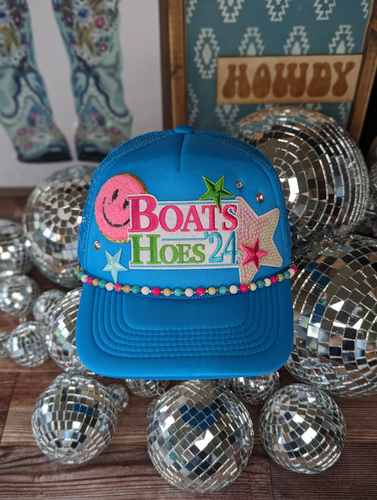 Boats and Hoes Trucker🛥️🩷