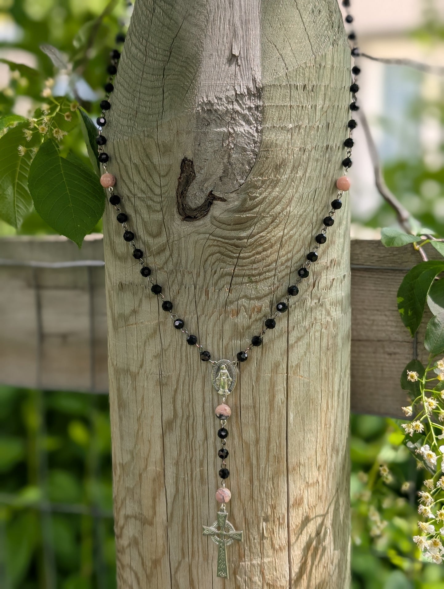 Rosary with Peruvian Pink Opal 🩷🖤